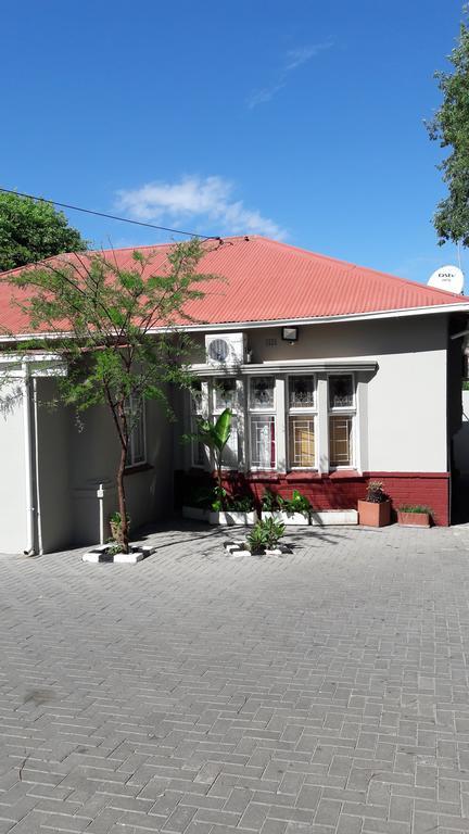 Valley Guest House Pretoria-Noord Exterior foto