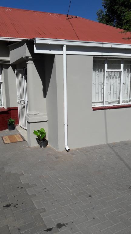 Valley Guest House Pretoria-Noord Exterior foto